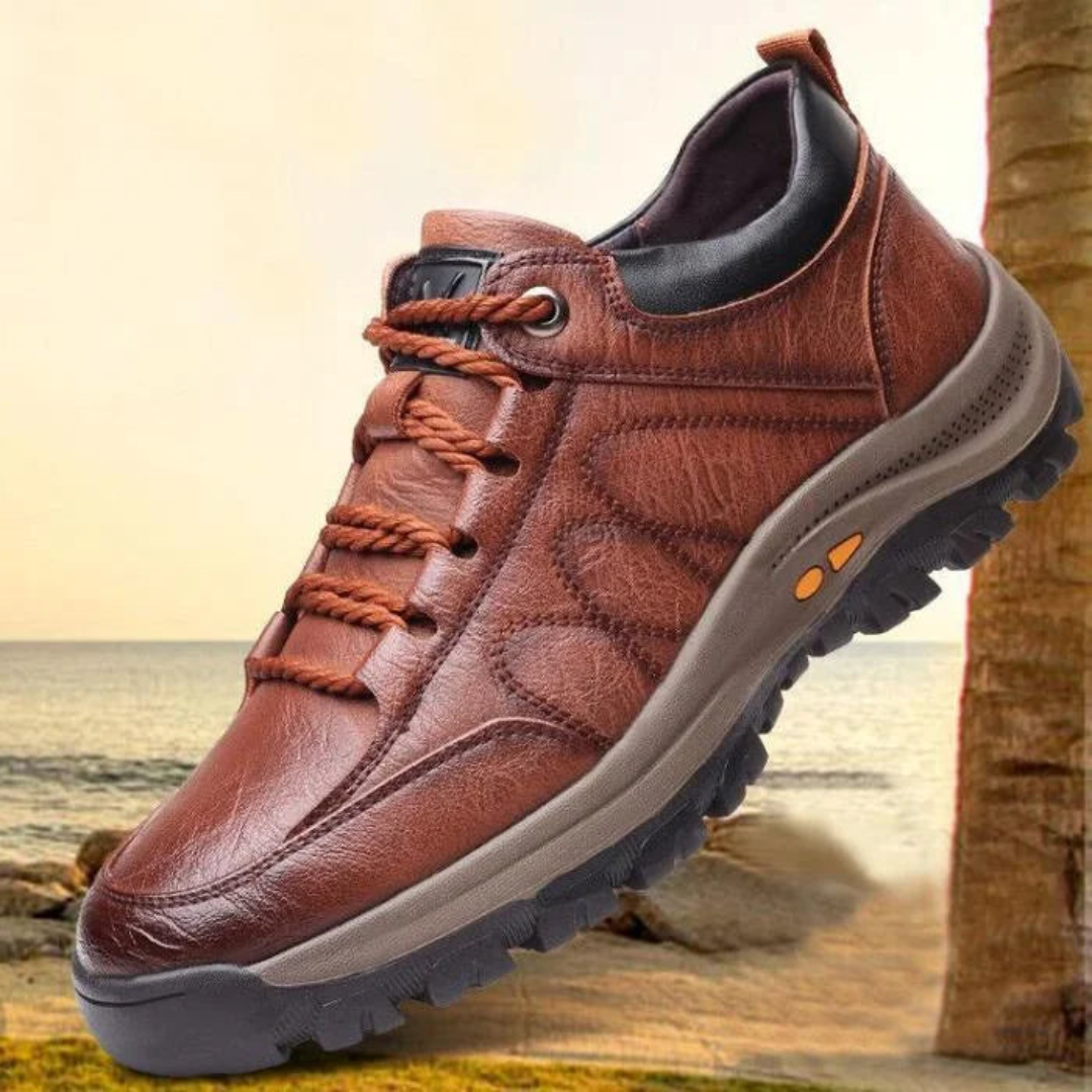 Non slip outdoor hiking leather shoes for men