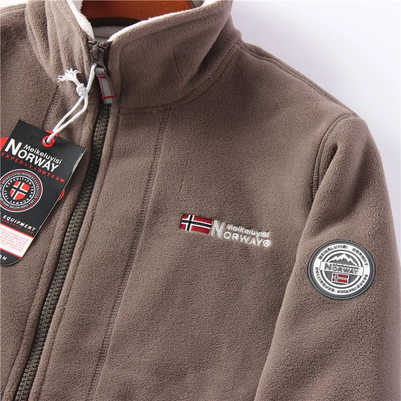 Men’s Outdoor Jacket – Stand-up Collar – Fleece Lined – Regular Fit – Zip Pockets