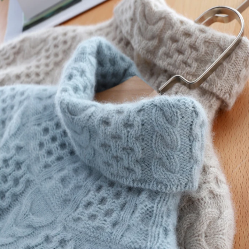 Women's Turtleneck Wool Sweater - Cable Knit - Relaxed Fit - Ribbed Cuffs & Hem