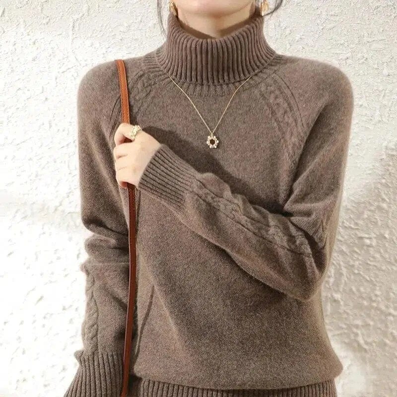 Women's Turtleneck Sweater - Wool Blend - Cable Knit - Relaxed Fit - Long Sleeve