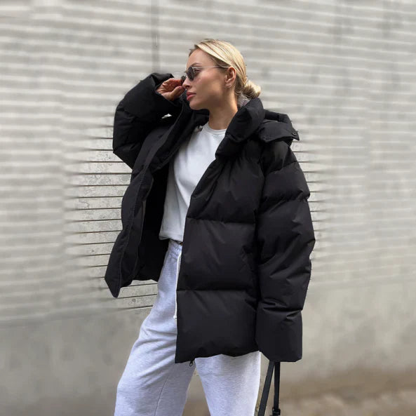 Women’s Puffer Jacket – Oversized Fit – Quilted – Water-Resistant Hooded Design