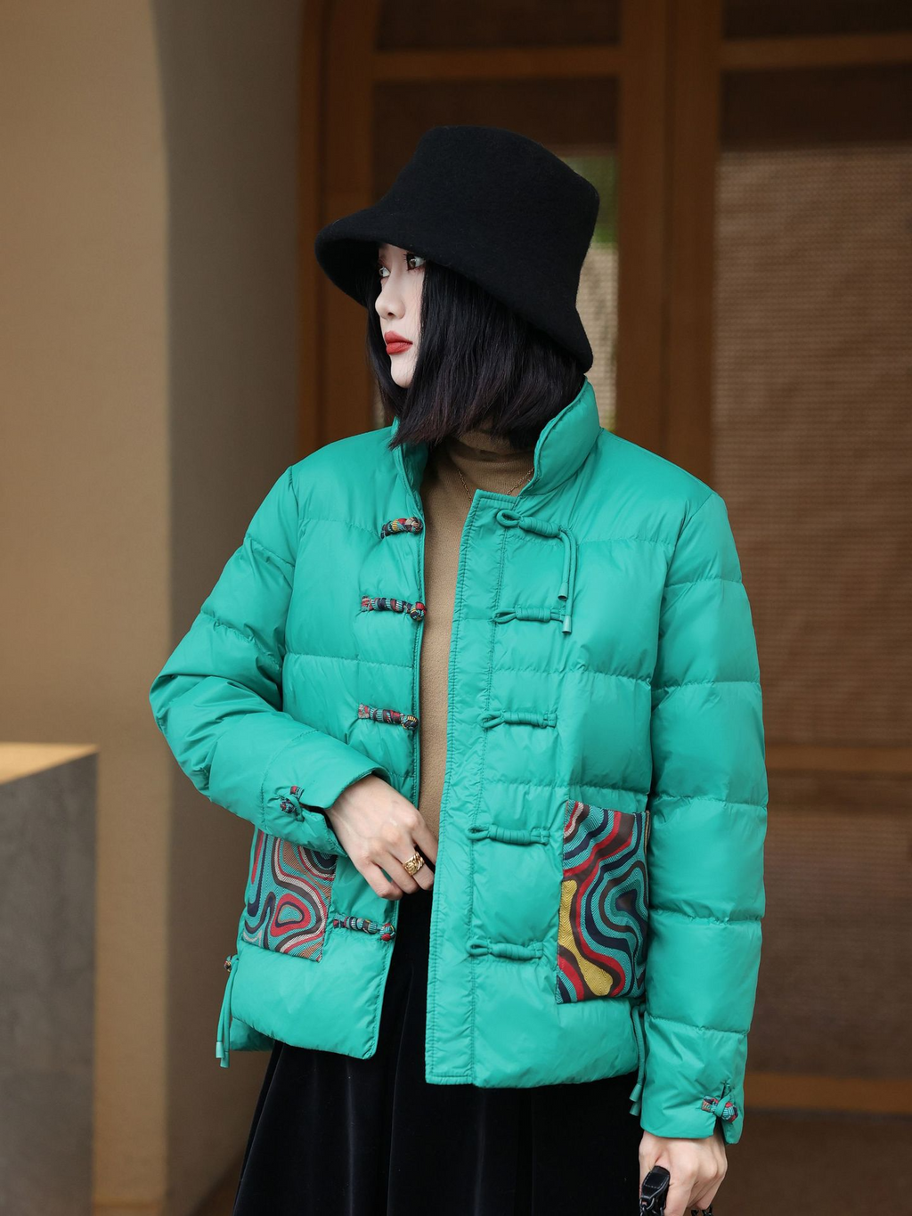 Women’s Quilted Jacket – Oversized Fit – High Collar – Frog Closures – Patch Pockets
