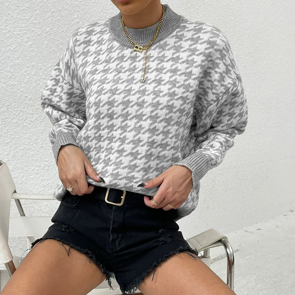 Women’s Pullover Sweater – Relaxed Fit – Houndstooth Knit – Ribbed Crew Neckline